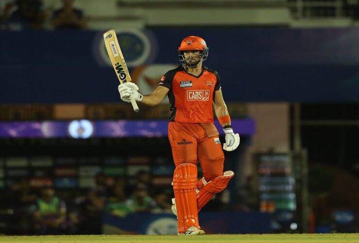 Sunrisers Hyderabad Beat Kolkata By 7 Wickets
